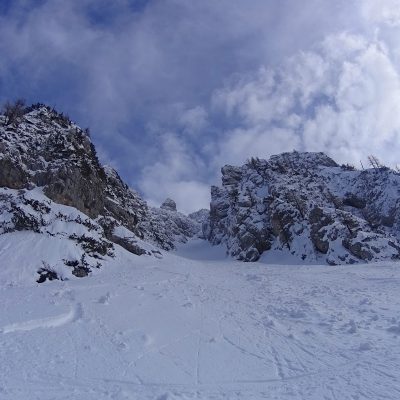 Presmučana grapa - Jagovčeva riža od spodaj