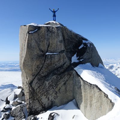 na vrhu prv. smeri in še neosvojenega vrha!