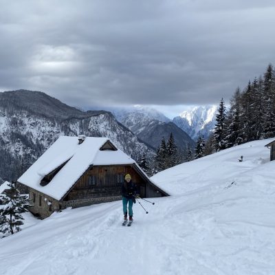 Tokrat brez veličastnih razgledov, ki jih Dovška baba sicer ponuja